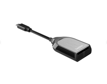 Load image into Gallery viewer, Extreme PRO SDXC UHS-II Card USB-C Reader