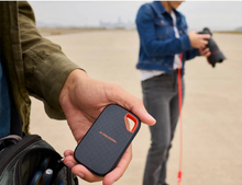 Load image into Gallery viewer, Sandisk Extreme E70 V3 USB-C USB 3.2 Gen 2x2 (20Gbps) 2000MB/s Read Portable SSD