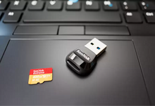 Load image into Gallery viewer, MobileMate USB 3.0 Reader
