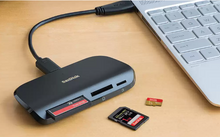 Load image into Gallery viewer, SanDisk ImageMate® PRO USB-C
