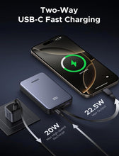 Load image into Gallery viewer, UGREEN 20000mah Nexode 20W with Built-in Cable
